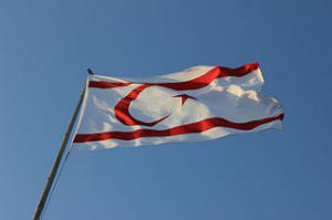 Wehende Flagge Nordzypern